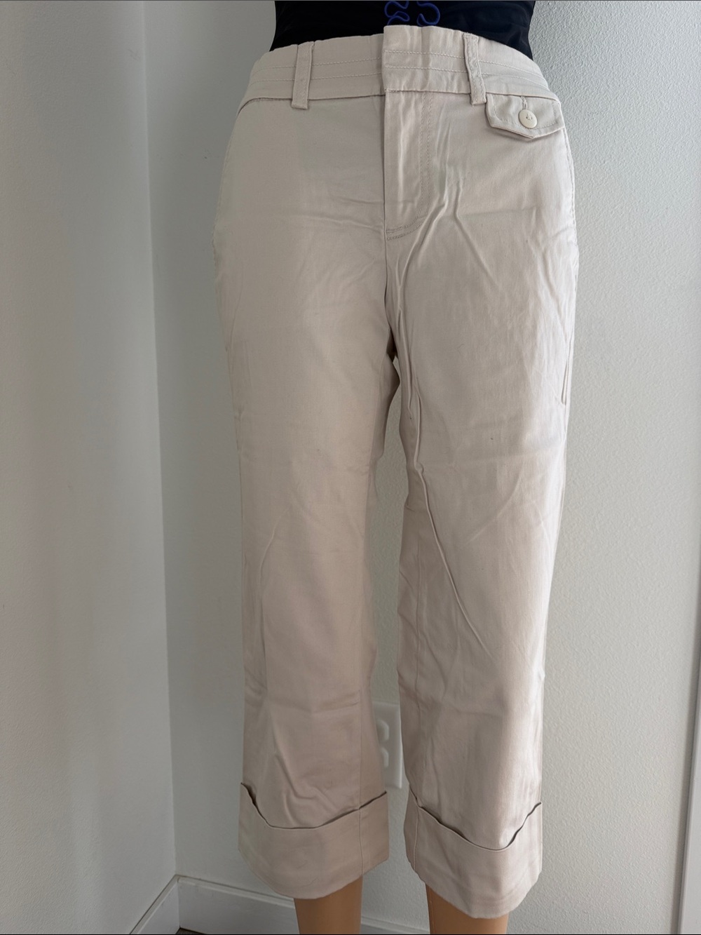 Old Navy Light Beige Cropped Button-Cuff Pants